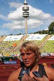 neuer Europarekord mit 70,20 M: Speerwerferin Christina Obergföll (Foto: Martin Schmitz)